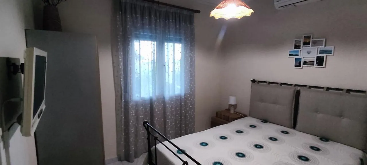 Rosa'S Garden House Apartment Paralia Sikias